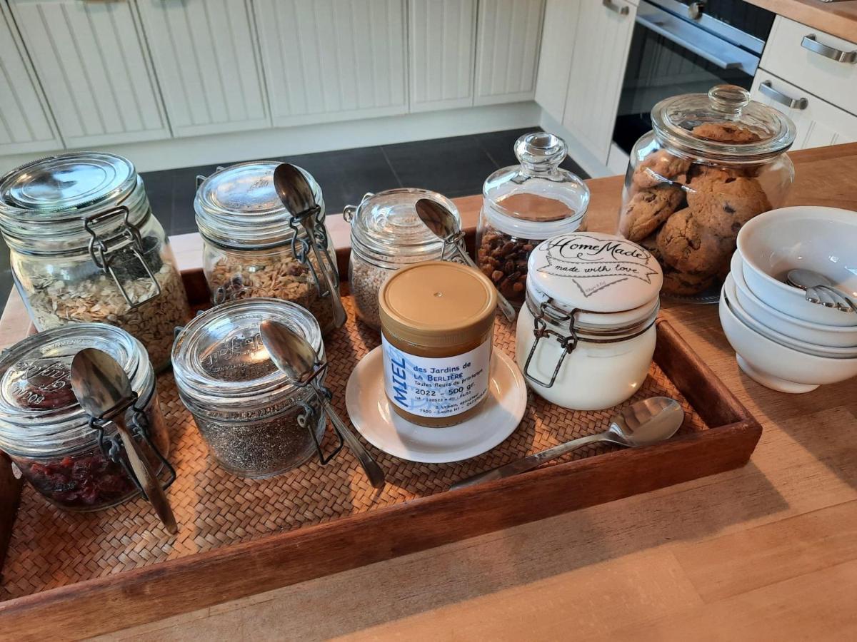 La Poterie - Chambres D'Hotes / Bed & Breakfast Ath Exteriör bild